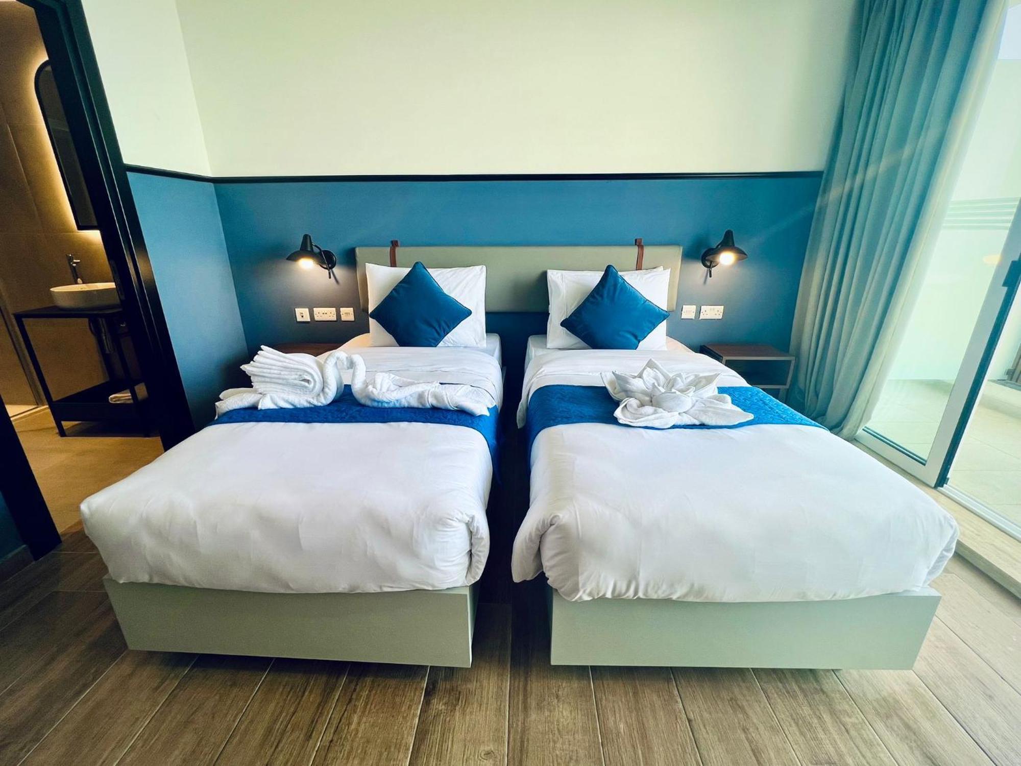 South32 Hotel Birżebbuġa Exteriér fotografie