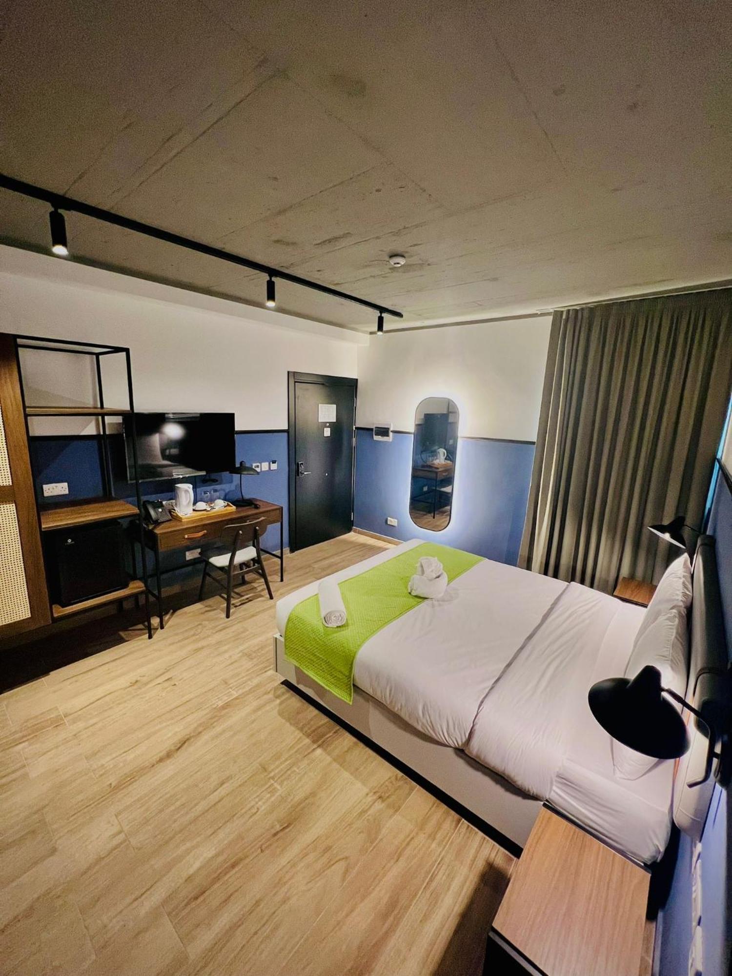 South32 Hotel Birżebbuġa Exteriér fotografie